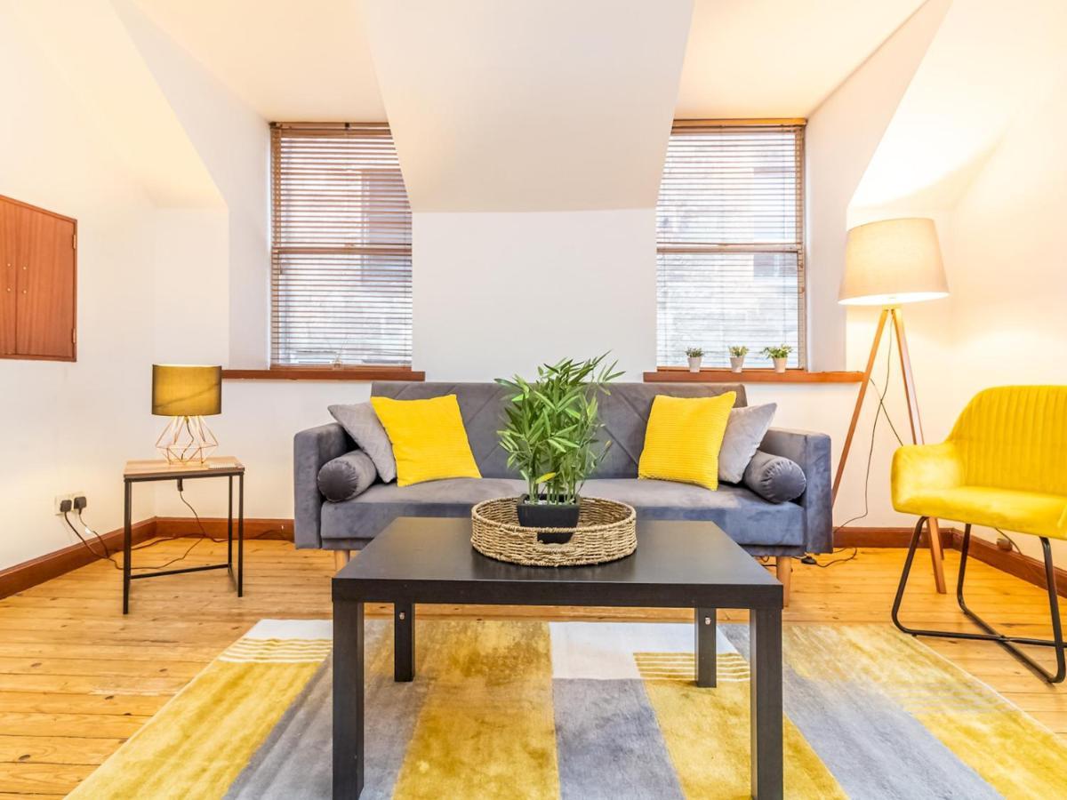 Pass The Keys 2 Beds Flat With Private Entrance In Centre - Sleeps 4 * Édimbourg